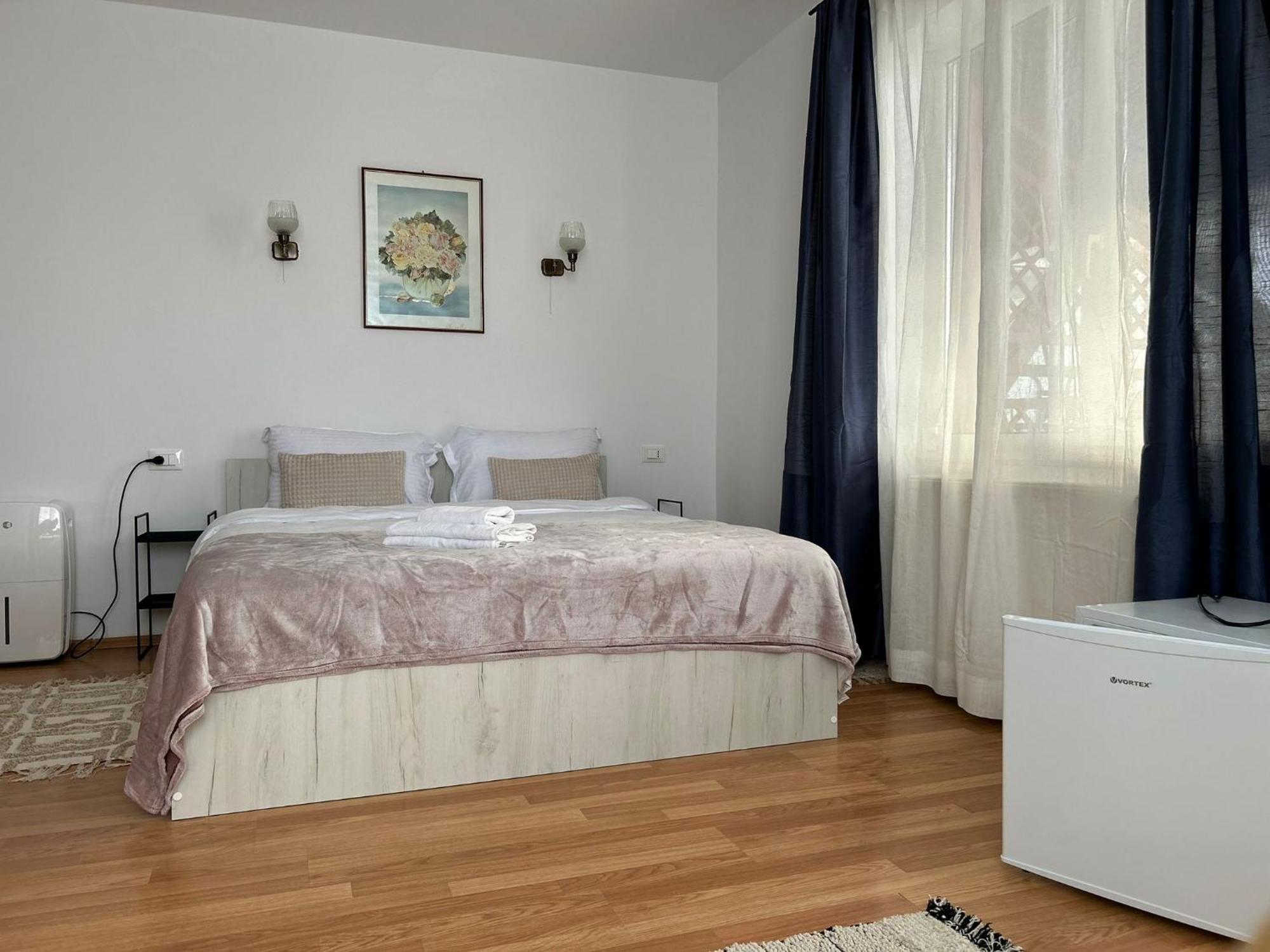 Ambra Room'S Brasov Bagian luar foto